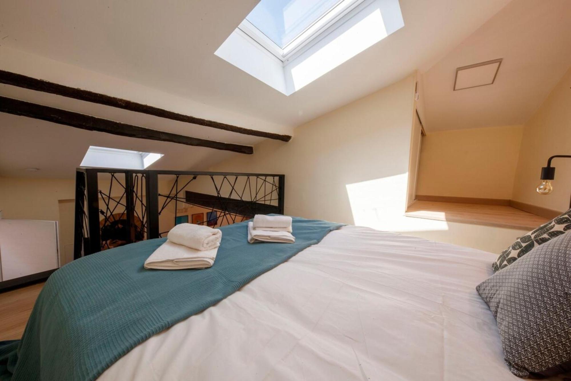 06A2 - Heart Of Old Nice Beautiful Renovated Apartment Eksteriør billede