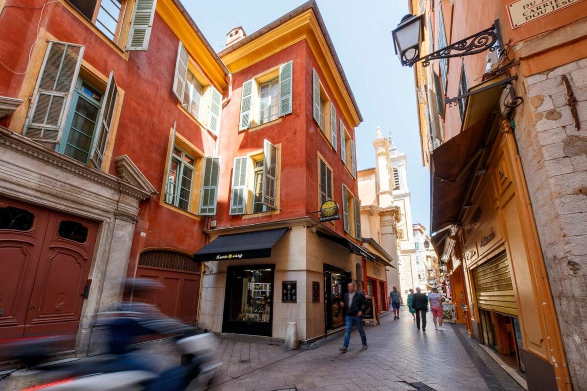 06A2 - Heart Of Old Nice Beautiful Renovated Apartment Eksteriør billede
