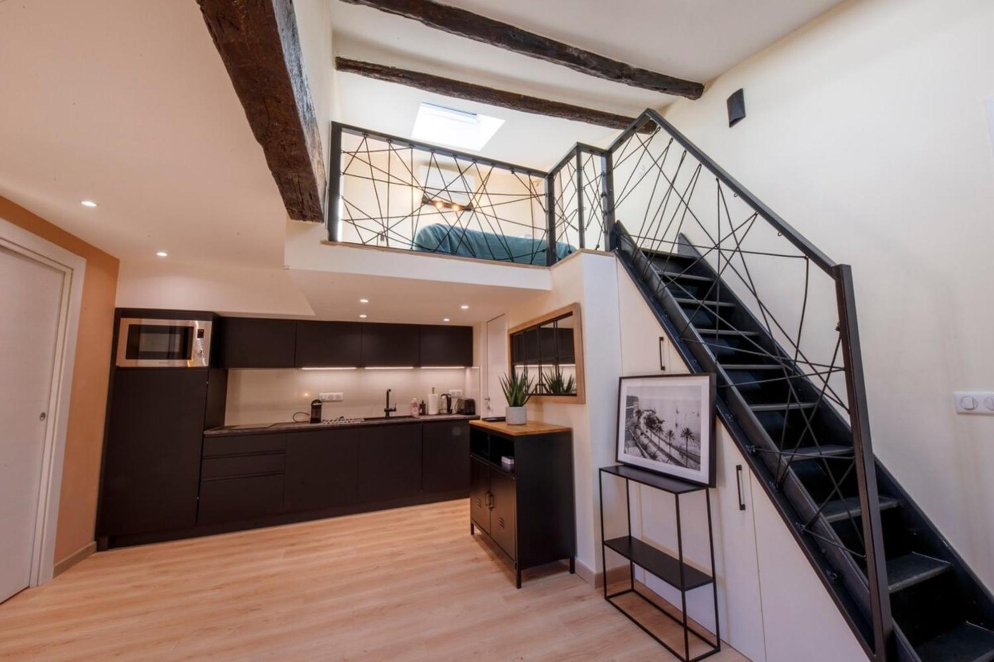 06A2 - Heart Of Old Nice Beautiful Renovated Apartment Eksteriør billede