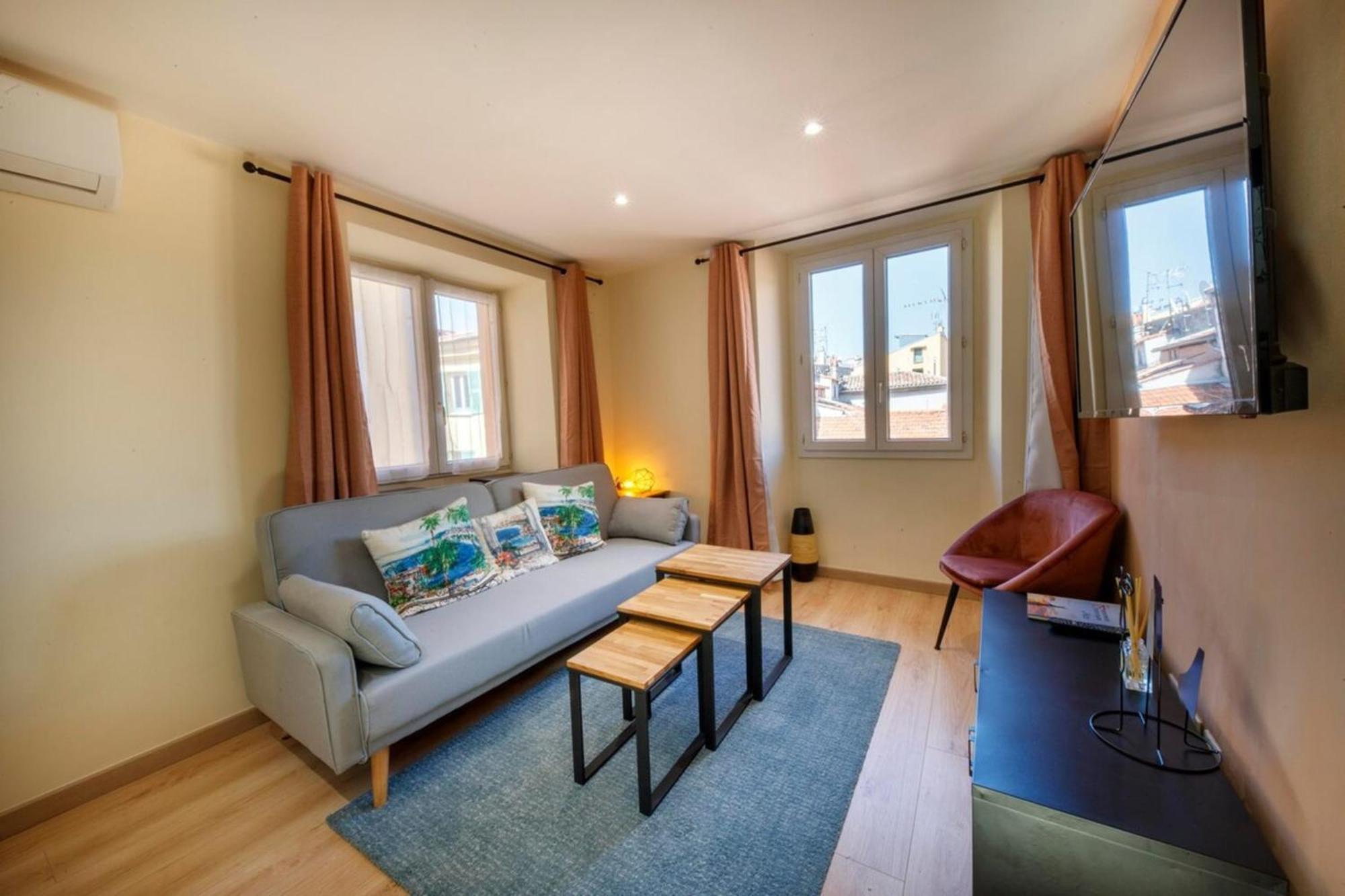 06A2 - Heart Of Old Nice Beautiful Renovated Apartment Eksteriør billede
