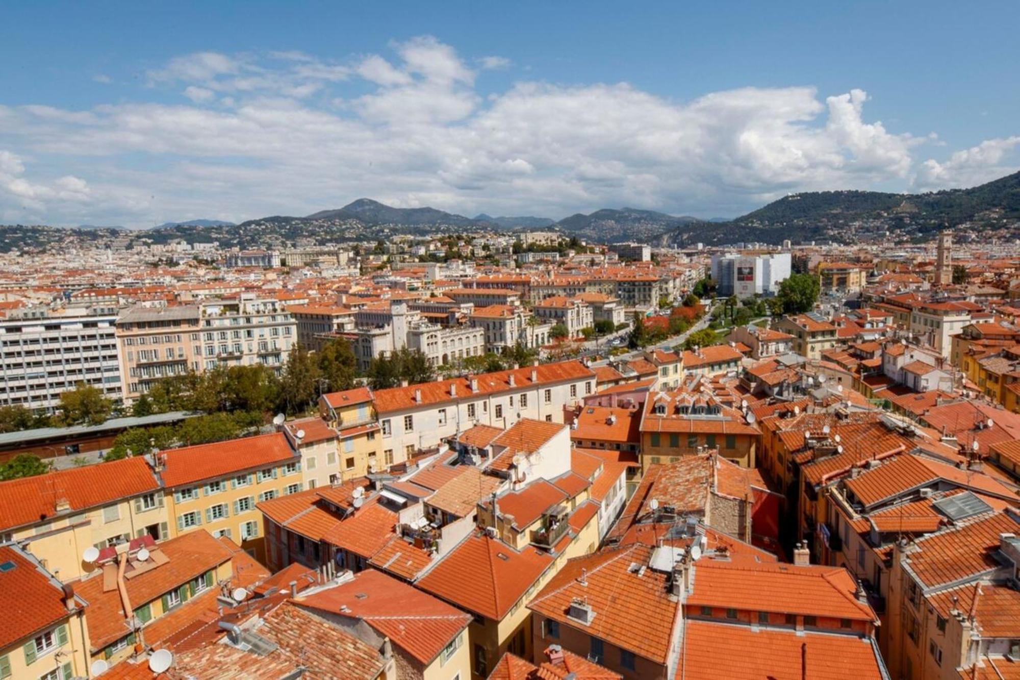 06A2 - Heart Of Old Nice Beautiful Renovated Apartment Eksteriør billede